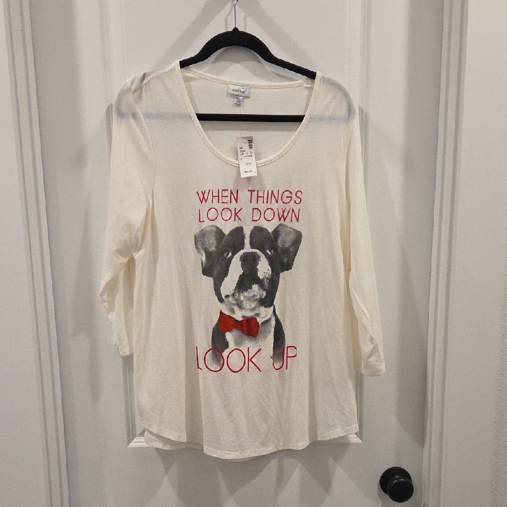 The Avenue Women's Cream Graphic Top